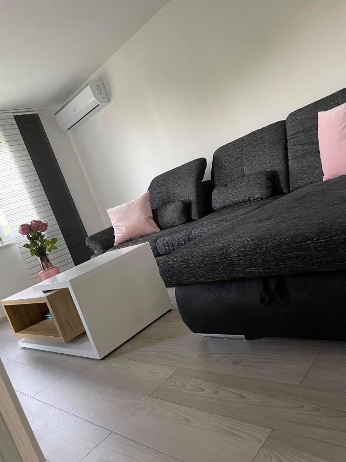 Apartment Tomy ริเยกา ภายนอก รูปภาพ